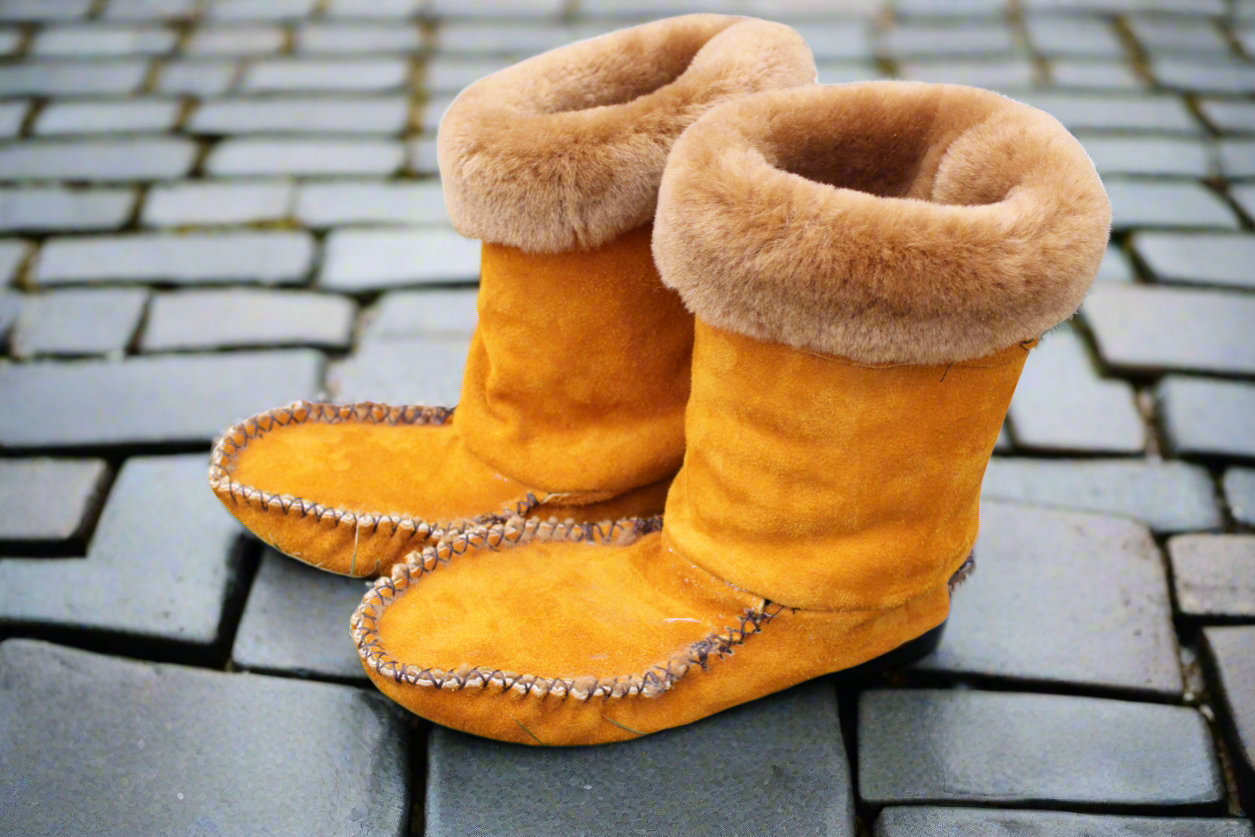 Sheepskin Cuff Boots